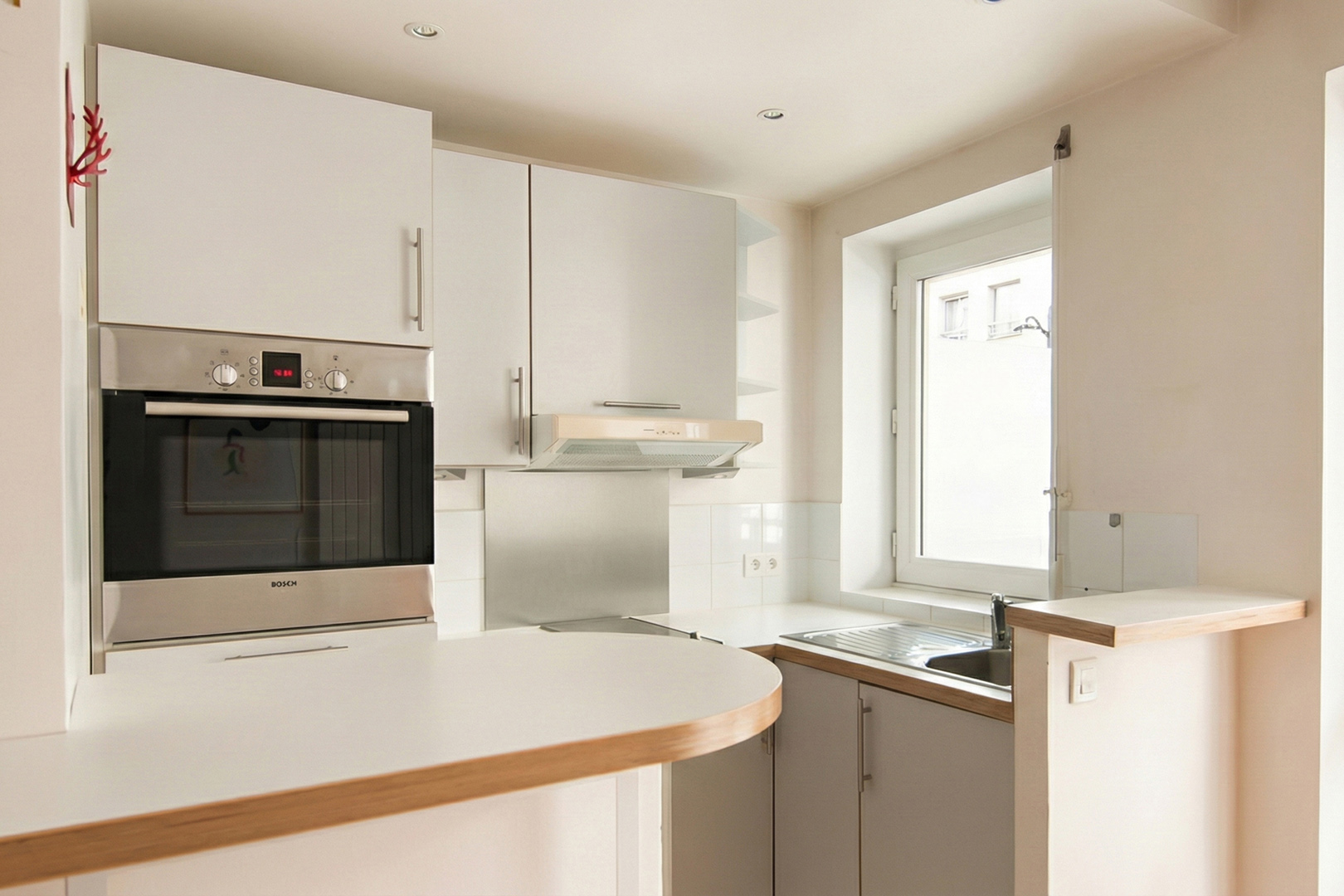 Studio Paris 16 View 7